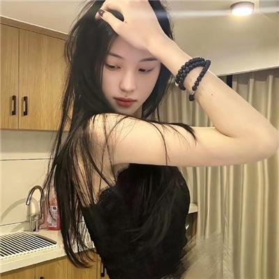 千钧。一发